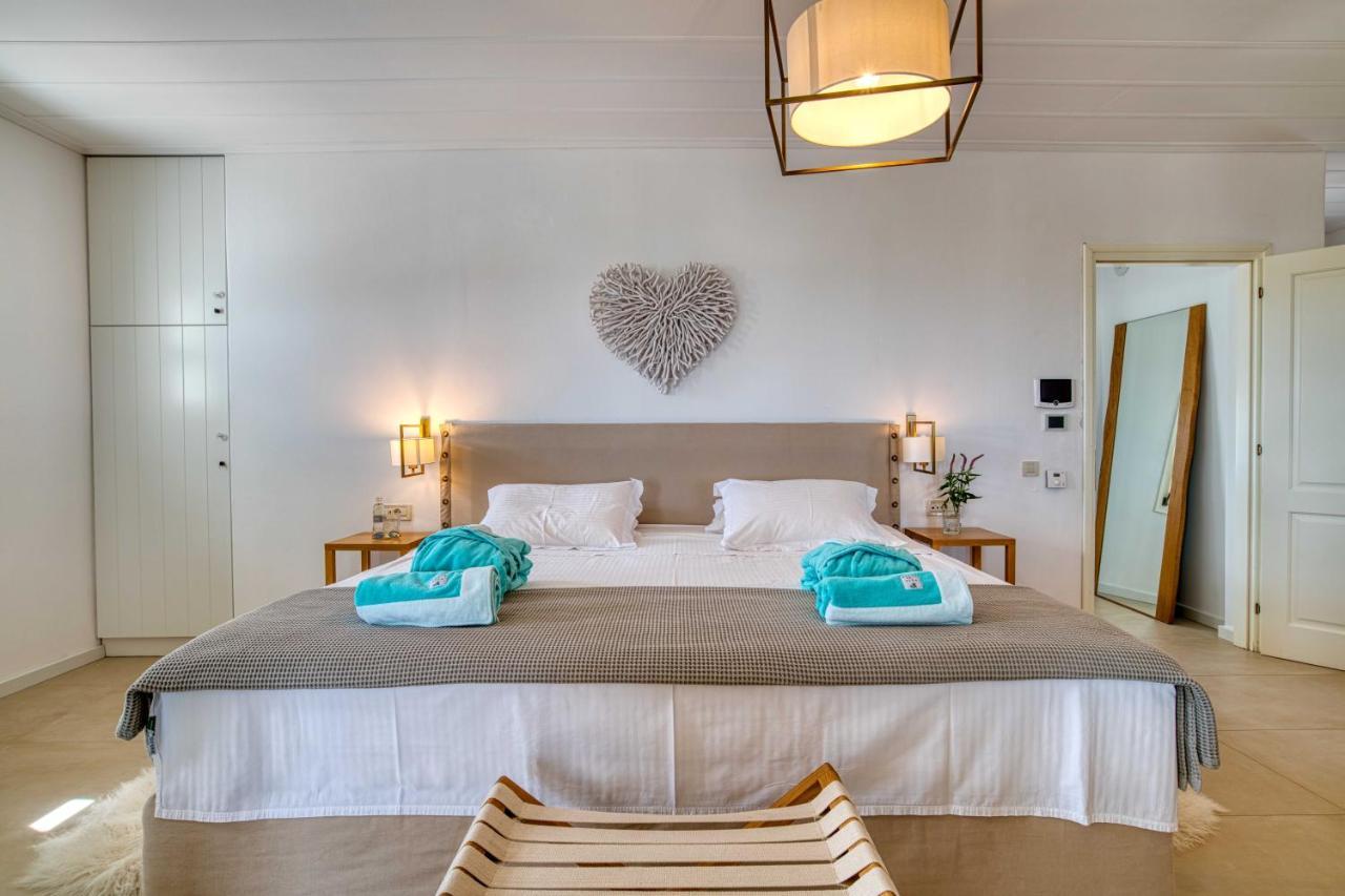Grand Villa Reve เนาซา ภายนอก รูปภาพ
