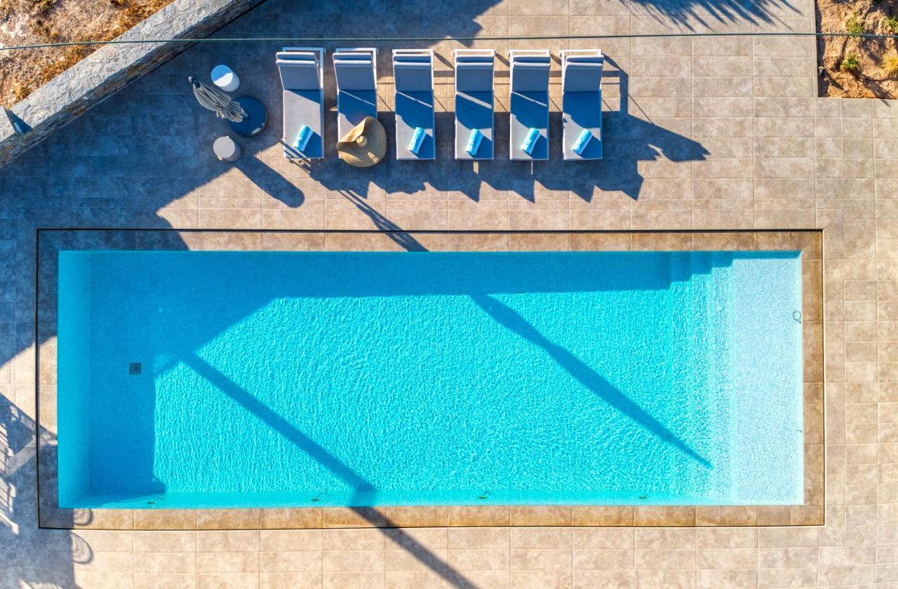 Grand Villa Reve เนาซา ภายนอก รูปภาพ